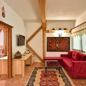 Pyramid Boutique Hotel
